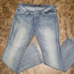 Womens Rue 21 jeans.